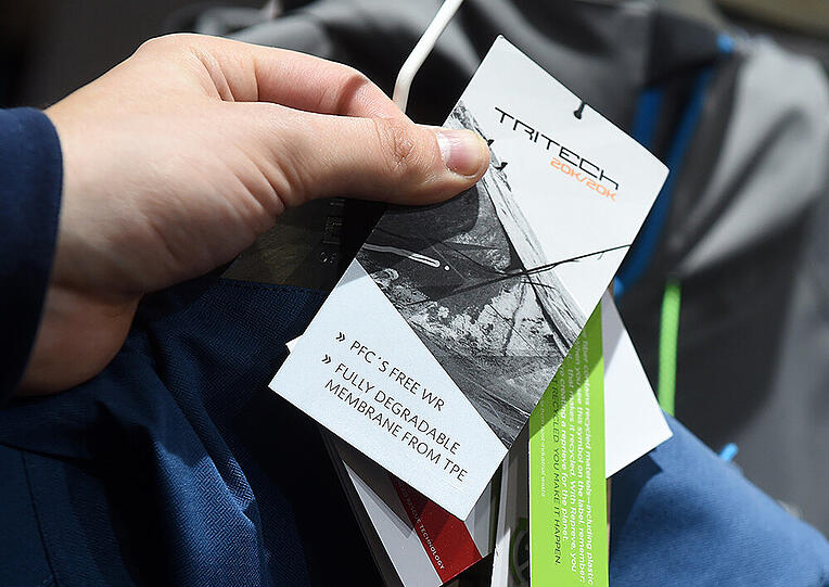 Mit über 2600 ausstellenden Firmen ist die ispo die größte Sportartikelmesse der Welt. Bilder vom Eröffnungstag.