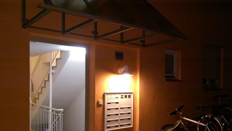 Der Eingang zu dem Haus, in dem die zwei Frauenleichen gefunden wurden. Der Eingang zu dem Haus, in dem die zwei Frauenleichen gefunden wurden.