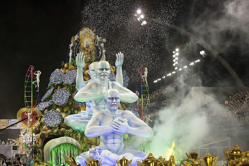 Bunt, sexy, fröhlich - Karneval in Brasilien