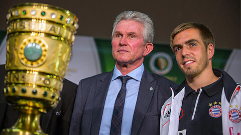 Jupp Heynckes (l.) und Philipp Lahm holten 2013 gemeinsam das Triple.