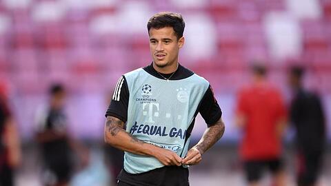 Philippe Coutinho vom FC Bayern München nimmt an einer Trainingseinheit teil. Foto: David Ramos/Pool Getty/AP/dpa/Archivbild
