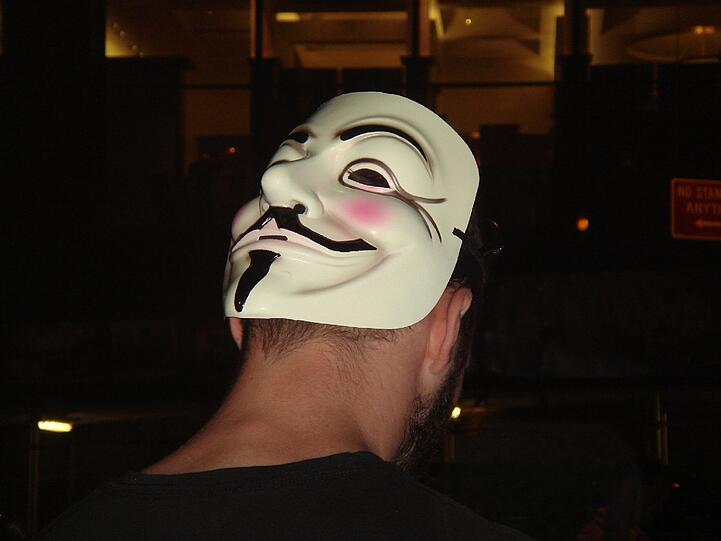 Die Guy-Fawkes-Maske ist zum Erkennungszeichen der Occupy-Bewegung geworden. Auch im New Yorker Zuccotti-Park tragen viele Demonstranten die Maske.