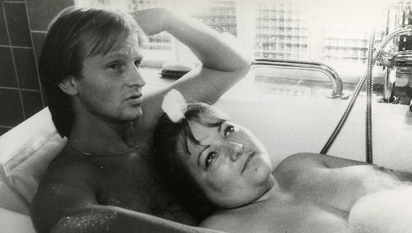 Eisi Gulp und Marianne Sägebrecht vor genau 40 Jahren in Percy Adlons "Zuckerbaby". Eisi Gulp und Marianne Sägebrecht vor genau 40 Jahren in Percy Adlons "Zuckerbaby".