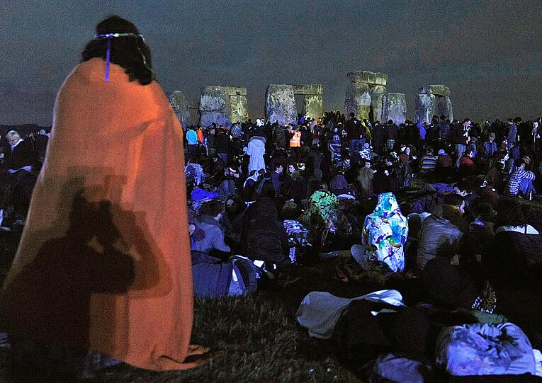 Sommersonnenwende am Stonehenge - die Bilder.