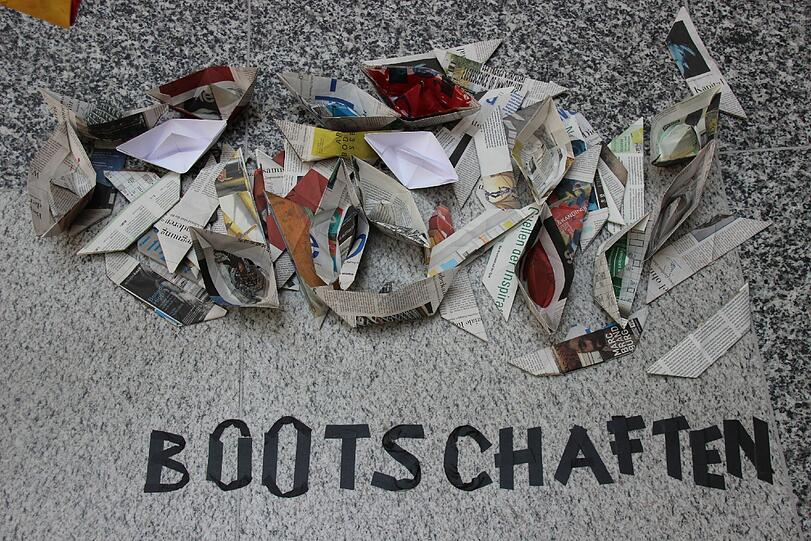 Symbolträchtig: Viele Boote kommen nie an. Foto: Linda Jessen