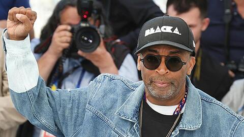 Mit seinem Film "BlacKkKlansman" gewann Spike Lee einen Oscar in der Kategorie "Bestes adaptiertes Drehbuch".