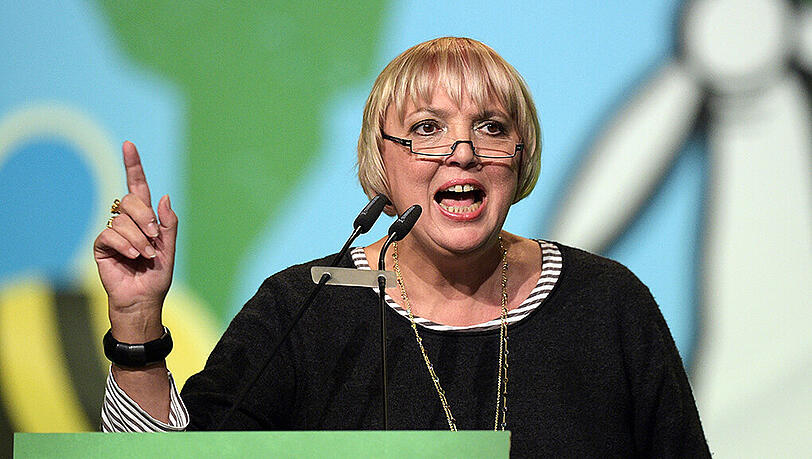 Claudia Roth ist zum fünften Mal in Folge die Spitzenkandidatin auf Landesebene. Claudia Roth ist zum fünften Mal in Folge die Spitzenkandidatin auf Landesebene.