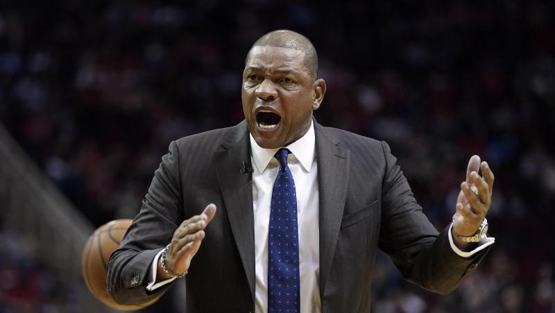 "Yeah, du kannst nirgendwo hingehen, ohne daran erinnert zu werden", sagt Doc Rivers.