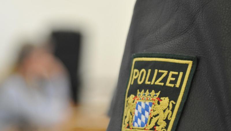 Ein Justizbeamter in Uniform. Foto: Stefan Puchner/dpa/Archivbild Ein Justizbeamter in Uniform. Foto: Stefan Puchner/dpa/Archivbild
