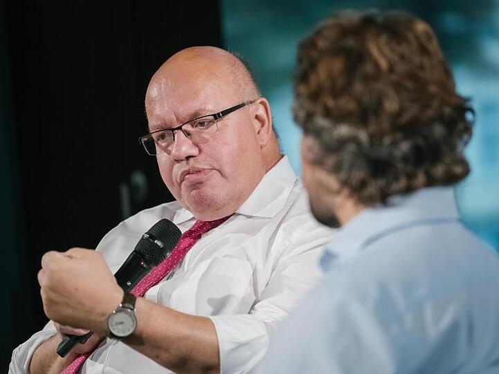 Bundeswirtschaftsminister Peter Altmaier (CDU) besucht während seiner dreitägigen Mittelstandsreise Unternehmen in Niedersachsen und Nordrhein-Westfalen.