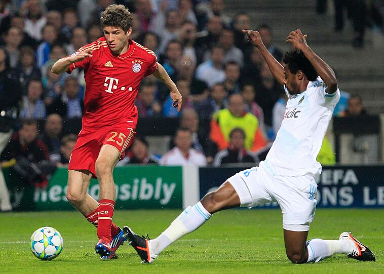THOMAS MÜLLER: Großes, dünnes Müller mit den Mini-Stutzen machte wieder der Kilometerfresser und legte perfekt in den Lauf für Robbens 2:0. Auftrag erfüllt. NOTE 2