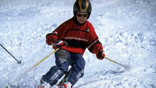 In Italien gilt die Helmpflicht für alle Skifahrer unter 14 Jahren. In Italien gilt die Helmpflicht für alle Skifahrer unter 14 Jahren.