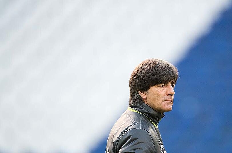 Jogi Löw könnte mit dem legendären Sepp Herberger (94 DFB-Siege) gleichziehen - vorausgesetzt ist natürlich ein Erfolg gegen Nordirland.