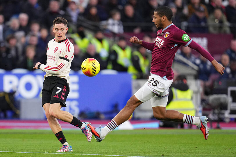 Bei Liverpool noch längst nicht so prägend wie zuvor bei Leverkusen: Florian Wirtz (l.).