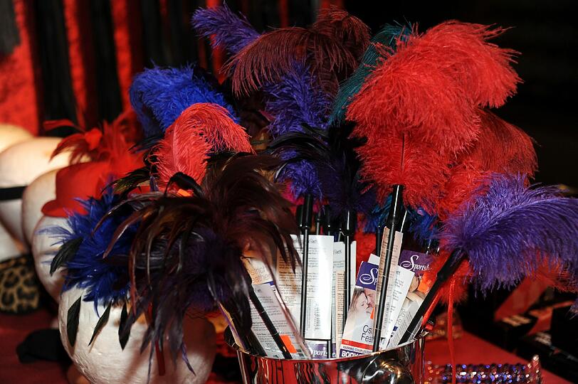 Sehr spezielles Spielzeug für jeden Geschmack auf der Erotikmesse "Eros und Amore" am Samstag in München.