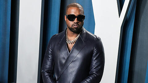 Kanye West protestiert gegen die Musikindustrie.