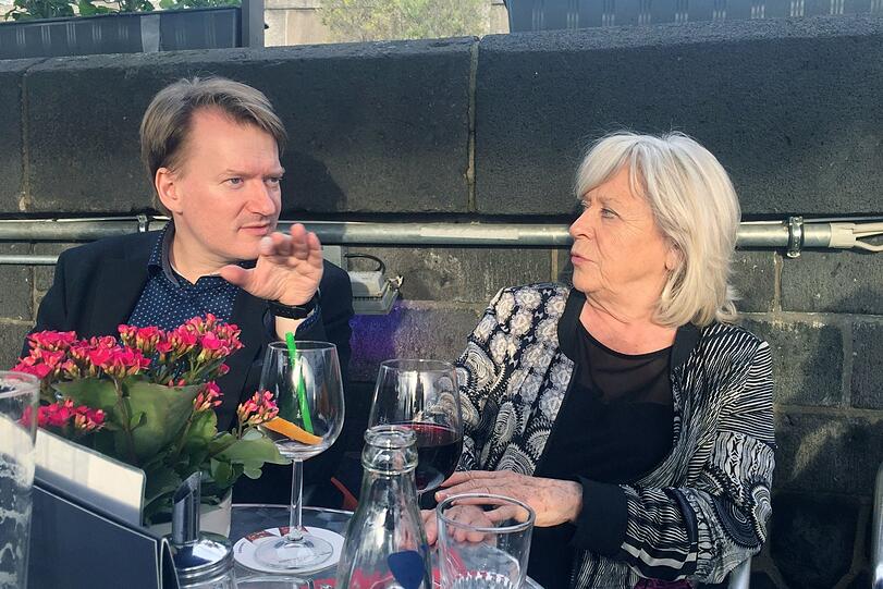 Thilo Wydra hat seine Gespräche mit Margarethe von Trotta gerade als Buch veröffentlicht: "Gegenwärtig sein" (Kampa Verlag, 352 Seiten 24 Euro).