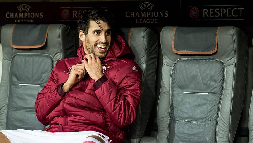 Hätte dort noch länger sitzen bleiben können: Javi Martinez im Champions-League-Spiel gegen Eindhoven auf der Ersatzbank. Hätte dort noch länger sitzen bleiben können: Javi Martinez im Champions-League-Spiel gegen Eindhoven auf der Ersatzbank.