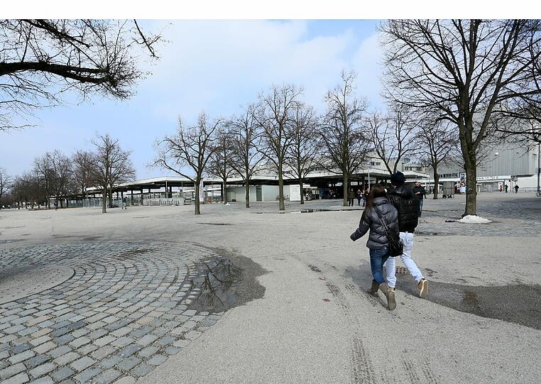 Kein schöner Empfang für Gäste, die den Olympiapark besichtigen möchten.