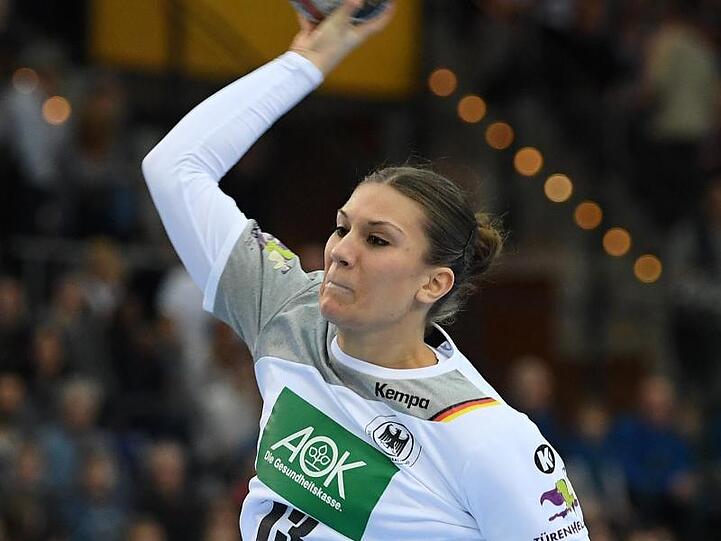 Führt die DHB-Frauen in Frankreich als Kapitänin an: Julia Behnke.