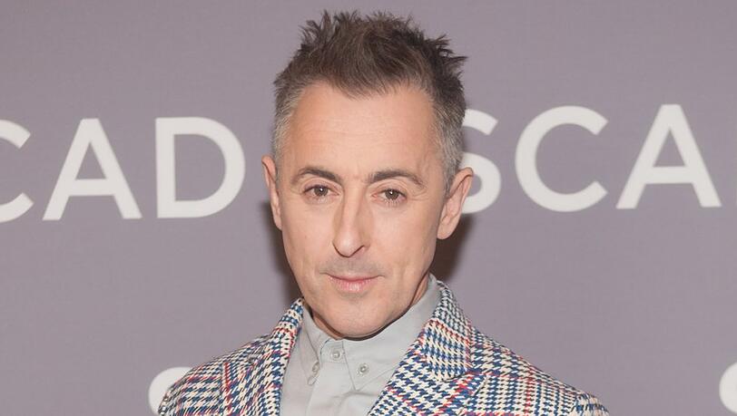 Alan Cumming bricht das Schweigen. Alan Cumming bricht das Schweigen.