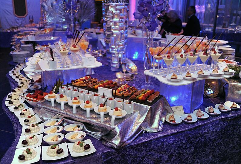 Gastronomenball im Bayerischen Hof: Spätrömische Atmosphäre.