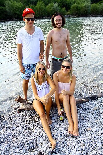 Aki, Nissy, Caro und Sinan ebenfalls.