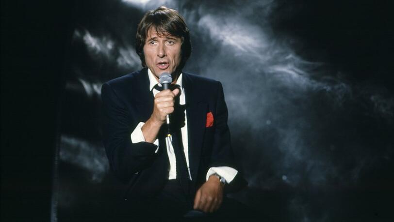 Der vor zehn Jahren verstorbene Musiker Udo Jürgens wird am 20. November mit einer Tribute-Show im Münchner Circus Krone geehrt. Er wäre am 30. September zudem 90 Jahre alt geworden.