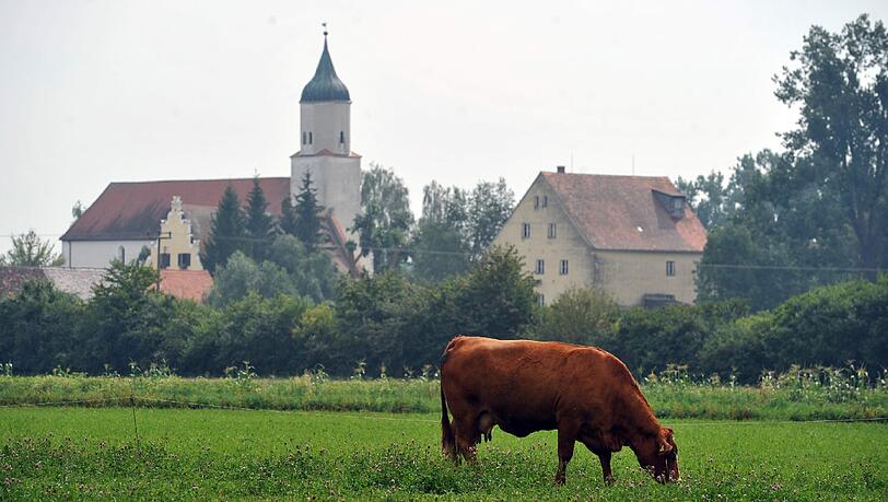 Im beschaulichen Ort Klosterzimmern haben Angehörige der "Zwölf Stämme" Kinder missbraucht. Im beschaulichen Ort Klosterzimmern haben Angehörige der "Zwölf Stämme" Kinder missbraucht.