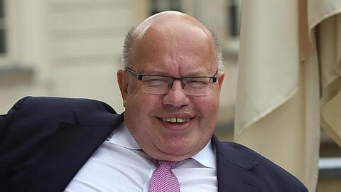 Peter Altmaier (CDU), Bundeswirtschaftsminister, während eines dpa-Interviews im Bundeswirtschaftsministerium.