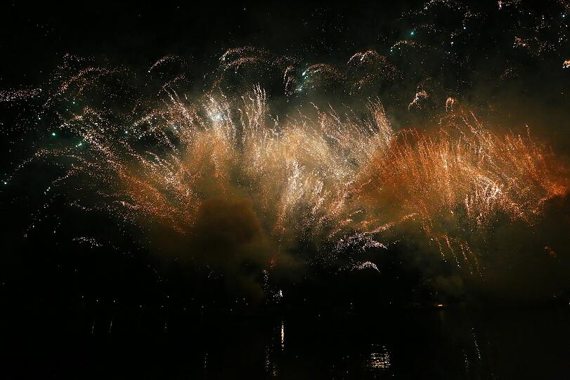 Beim "Sommernachtstraum" im Olympiapark bekamen die Münchner ein Feuerwerk der Superlative geboten. Die Bilder der Pyro-Show.