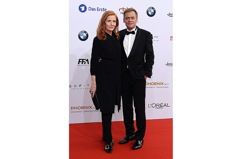 Schauspieler Sylvester Groth und Sibylle Canonica auf dem roten Teppich bei der Verleihung des Deutschen Filmpreises, der Lola 2016, in Berlin.