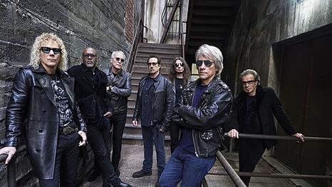 Kommt Bon Jovi im Sommer 2027 nach M&uuml;nchen? Die Ger&uuml;chtek&uuml;che brodelt auf alle F&auml;lle schon heftig. (Archivbild)