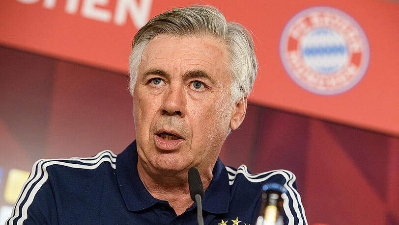Carlo Ancelotti vor dem Spiel gegen den VfL Wolfsburg. Carlo Ancelotti vor dem Spiel gegen den VfL Wolfsburg.