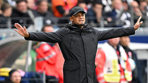 Musste jüngst ein Remis gegen Eintracht Frankfurt hinnehmen: Bayern-Trainer Vincent Kompany.
