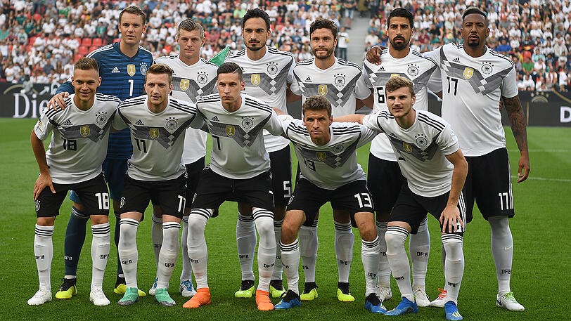 Drei Zweier, aber auch zwei Vierer. So hat sich die deutsche Nationalmannschaft gegen Saudi Arabien geschlagen. Klicken Sie sich durch die Einzelkritik.