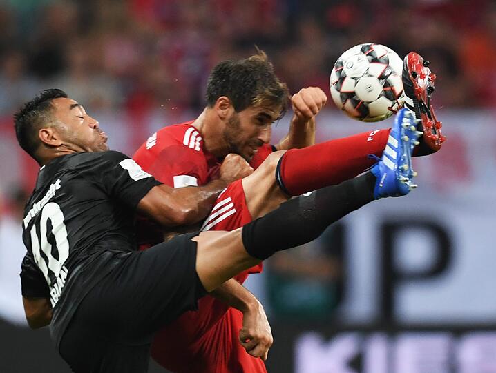 JAVI MARTÍNEZ - NOTE 2: Wie bei Heynckes auch bei Kovac der alleinige Sechser. Konnte sich ins Offensivspiel einschalten, spielte schlaue Bälle halbhoch in den Lauf von Müller und Lewandowski. Absolut Herr der Lage vor der Abwehr.