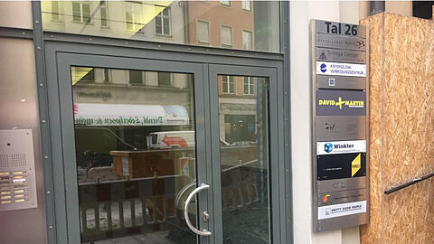 Das Gebäude im Tal, in dem sich auch die Agentur "David + Martin" befindet.