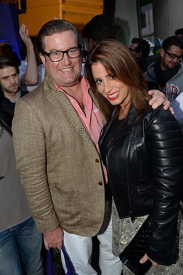 Fabian Herdieckerhoff mit Frau Makameh
