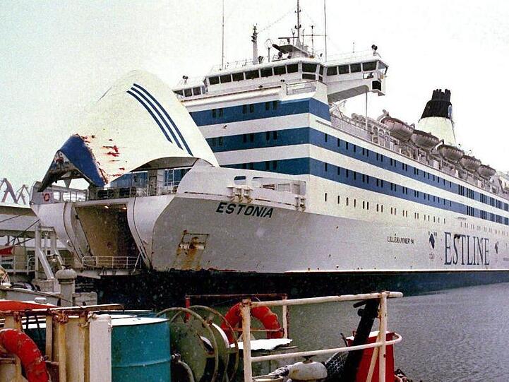 Im Jahr 1994 havarierte die estnische Ostsee-Fähre "Estonia" vor der Südküste Finnlands. Beim Untergang sterben 852 Menschen.