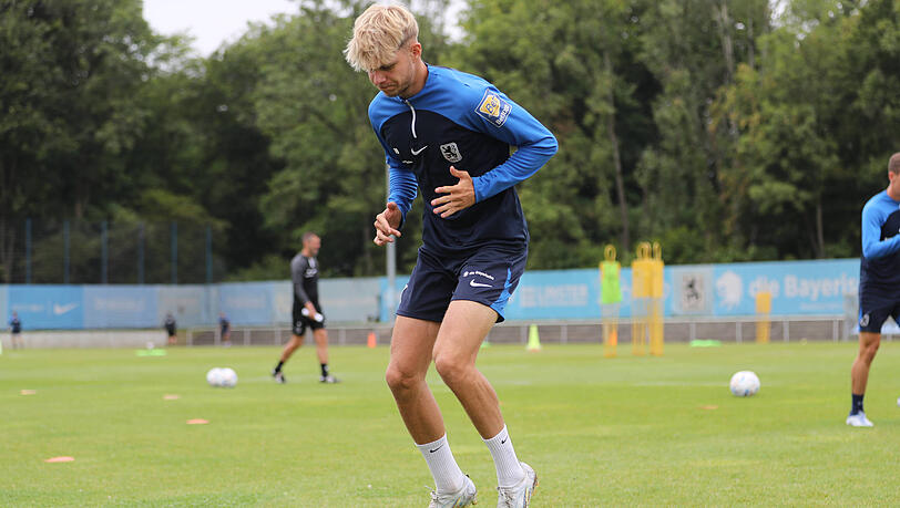 Leandro Morgalla im Mittwochstraining der Löwen. Leandro Morgalla im Mittwochstraining der Löwen.