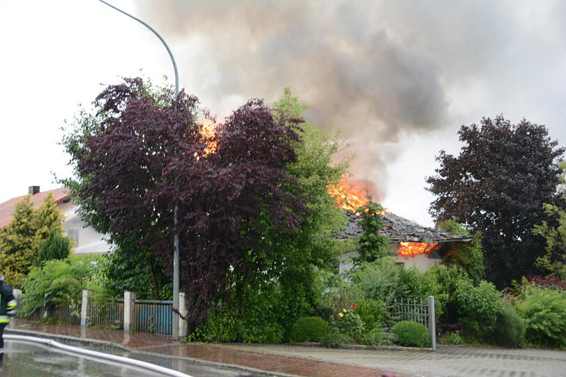 Sehen Sie hier weitere Bilder vom Unglück in Bodenkirchen.