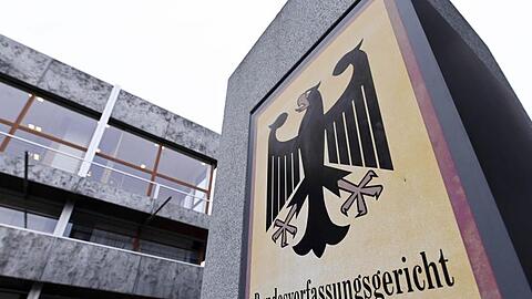 Das Bundesverfassungsgericht in Karlsruhe. Die Opposition will die Wahlrechtsreform vom höchsten deutschen Gericht kippen lassen.