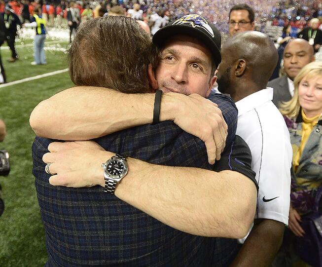 Die Footballer der Baltimore Ravens haben in New Orleans den Super Bowl gewonnen - und feiern ihren Sieg ausgiebig.