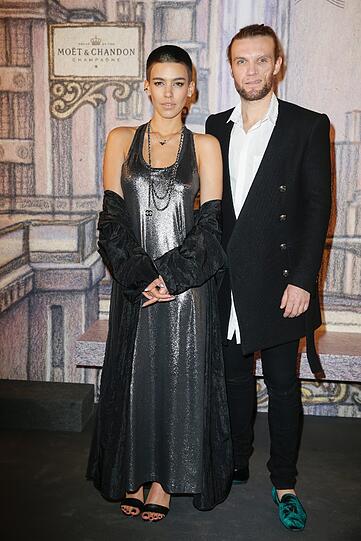 Alina Sueggeler und Andi Weizel von der Band Frida Gold
