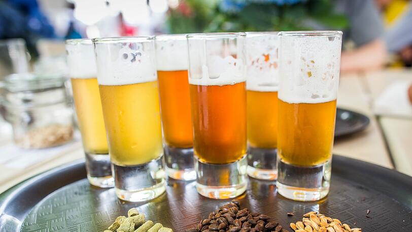 Inhalt für ein Bier? Im Reinheitsgebot aus dem Jahre 1516 steht’s geschrieben. Inhalt für ein Bier? Im Reinheitsgebot aus dem Jahre 1516 steht’s geschrieben.