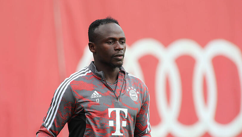 Sadio Mané hat das Lauftraining an der Säbener Straße aufgenommen.
