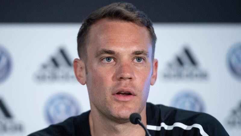Torhüter Manuel Neuer spricht während einer Pressekonferenz. Foto: Marius Becker/Archivbild Torhüter Manuel Neuer spricht während einer Pressekonferenz. Foto: Marius Becker/Archivbild