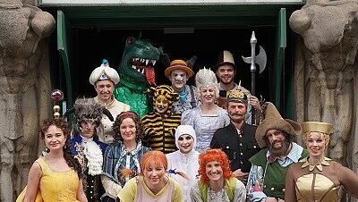 Das Kindertheater lädt zum Kostümkauf vor Fasching ein. Das Kindertheater lädt zum Kostümkauf vor Fasching ein.