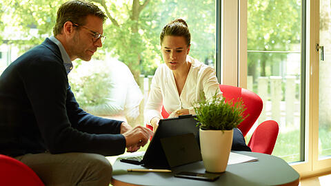 Bei der Pegasos Capital GmbH ist jeder der Kunden  pers&ouml;nlich bekannt und wird individuell betreut; er muss verstehen k&ouml;nnen, was mit seinem Geld passiert.